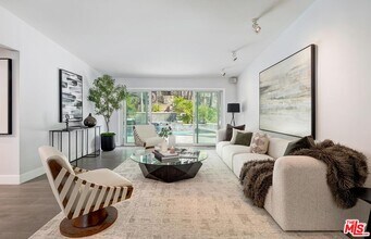 1514 San Ysidro Dr in Beverly Hills, CA - Building Photo - Building Photo