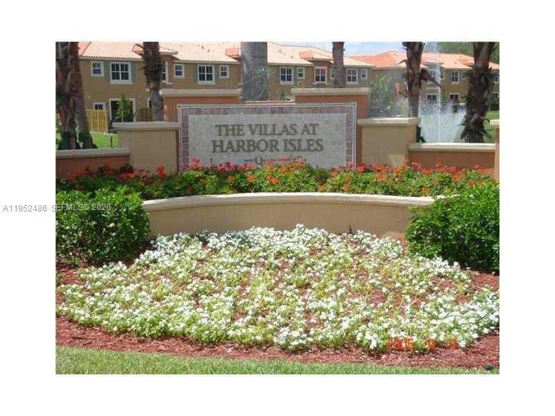 4951 Tradewinds Ter in Fort Lauderdale, FL - Building Photo