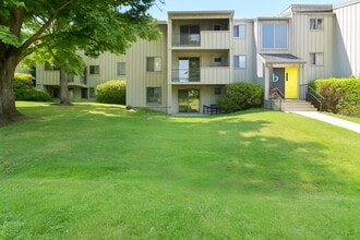 Cobblestone Apartments in Cicero, NY - Foto de edificio - Building Photo