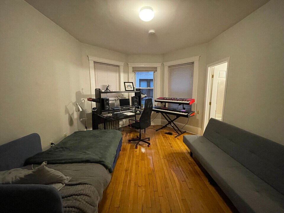 189 W Springfield St, Unit 3 in Boston, MA - Foto de edificio