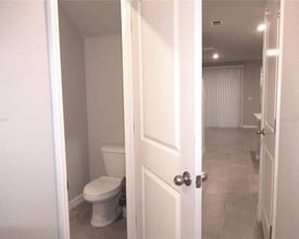 2763 Chestnut Creek Place in Brandon, FL - Building Photo - Building Photo