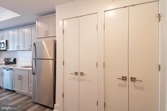 1245 Ridge Ave in Philadelphia, PA - Building Photo - Building Photo