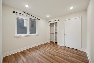 1519 N Sydenham St in Philadelphia, PA - Foto de edificio - Building Photo