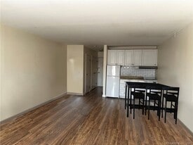 7 Winfield St in Norwalk, CT - Building Photo