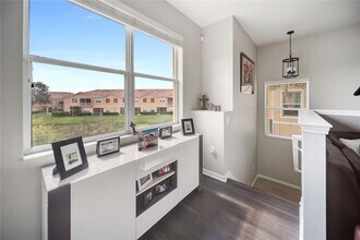 3760 Parkridge Cir in Sarasota, FL - Building Photo - Building Photo