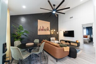 1385 Epworth St SW in Atlanta, GA - Building Photo