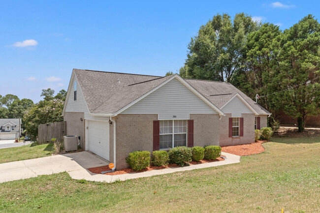 380 Riverchase Blvd in Crestview, FL - Building Photo - Building Photo