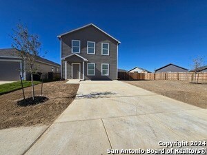 13327 Laffoon Wy in San Antonio, TX - Building Photo