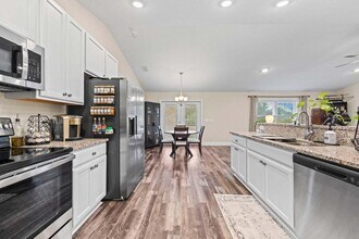 2784 Keats Dr in Crestview, FL - Building Photo - Building Photo