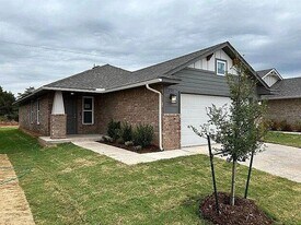 2721 NW 199th St in Edmond, OK - Building Photo