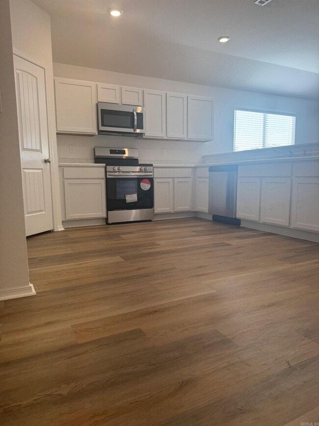 110 Lauren Cove in Cabot, AR - Building Photo - Building Photo