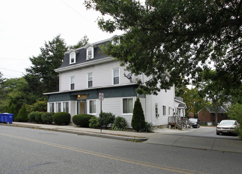 417 Auburn St in Auburndale, MA - Building Photo