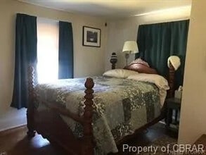 9 Old Matthews Ln in Hallieford, VA - Foto de edificio - Building Photo