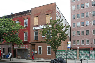 1065 Fulton St in Brooklyn, NY - Building Photo - Building Photo