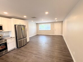 425 S Oak St in Denver, CO - Building Photo - Building Photo