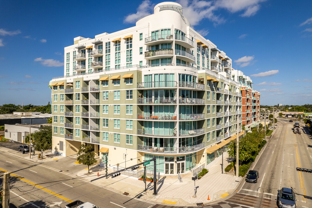 Wisdom Village Crossing in Fort Lauderdale, FL - Building Photo