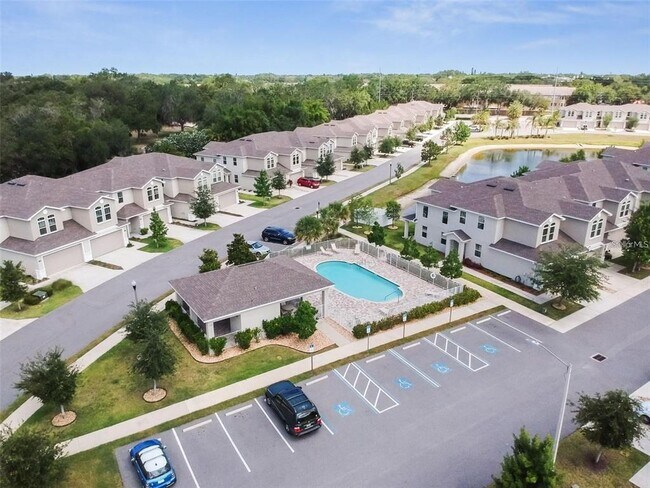 property at 1950 Lake Ridge Blvd
