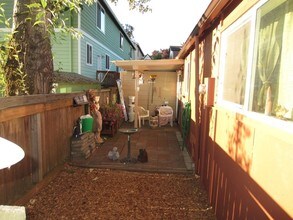 Maddy's Depot in Portland, OR - Foto de edificio - Other