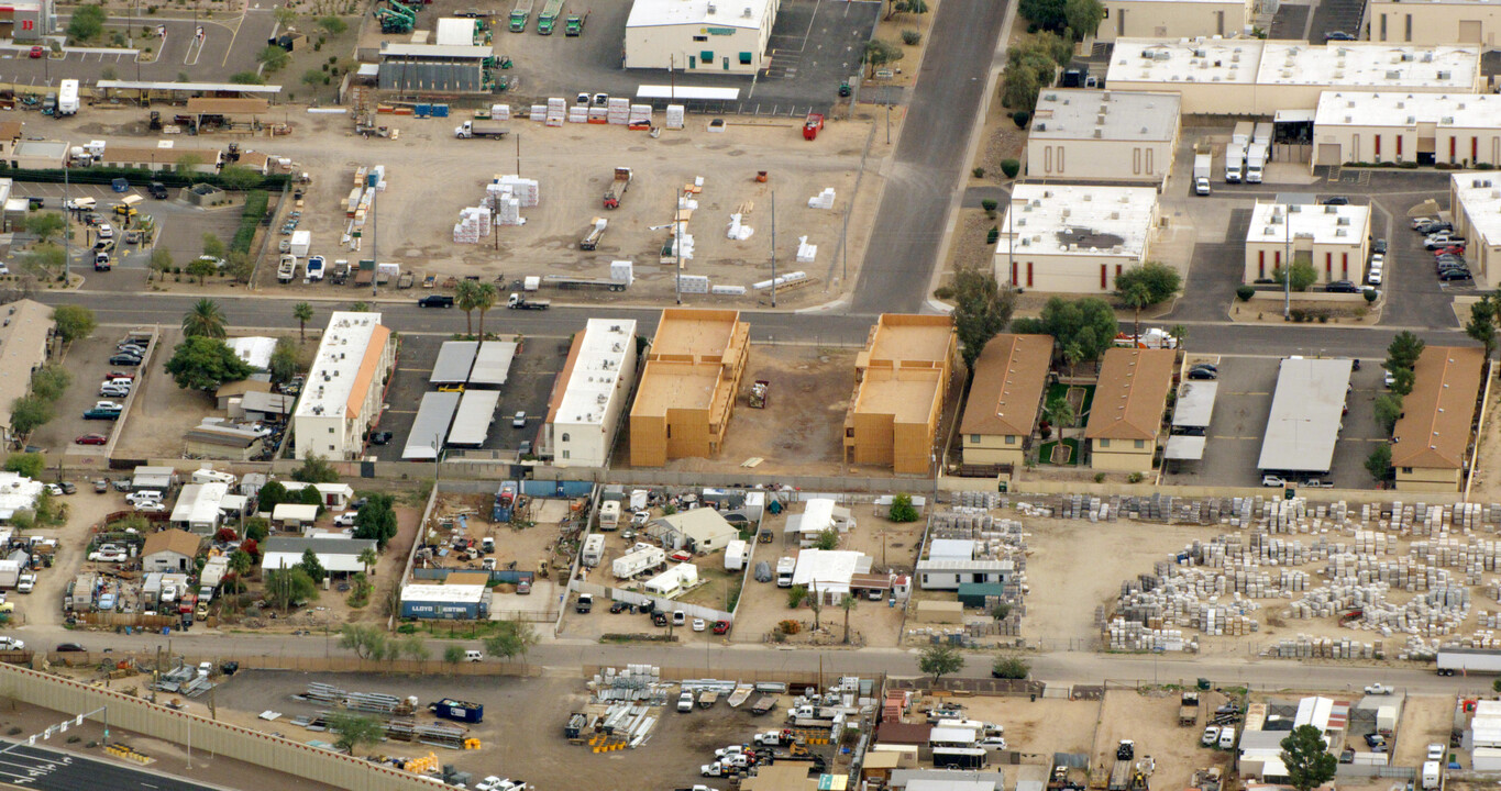 21606 N 23rd Ave in Phoenix, AZ - Building Photo