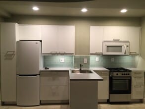 1727 Massachusetts Ave NW, Unit 406 in Washington, DC - Building Photo - Building Photo