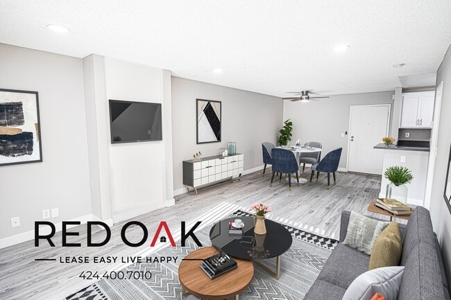 1200 N Olive Dr in West Hollywood, CA - Building Photo - Building Photo