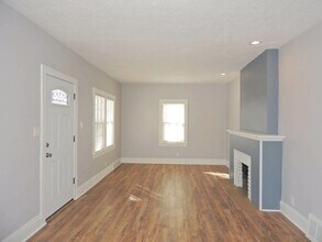 858 Lecona Dr in Cleveland Heights, OH - Building Photo - Building Photo