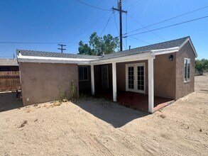 6551 La Luna Ave in Twentynine Palms, CA - Building Photo - Building Photo