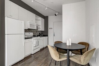 445 Artisan Way in Somerville, MA - Building Photo - Building Photo