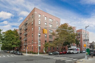 2601 Glenwood Rd in Brooklyn, NY - Building Photo - Building Photo