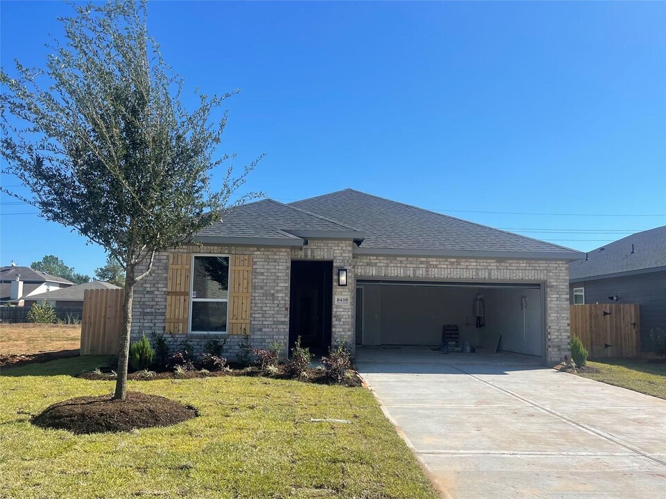 8439 Harrington Grv Trl in Richmond, TX - Building Photo