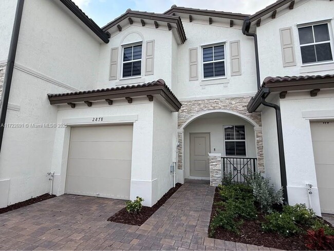 2878 SE 25th Ter in Homestead, FL - Building Photo - Building Photo