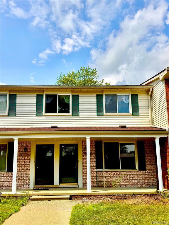 13426 Denver Cir E in Sterling Heights, MI - Building Photo - Building Photo