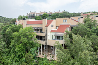 Barton Hollow in Austin, TX - Building Photo - Building Photo