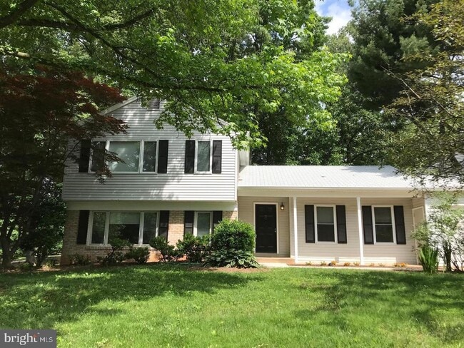property at 9365 Tartan View Dr