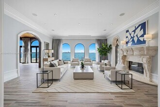 1331 Bay Terrace in North Bay Village, FL - Building Photo - Building Photo