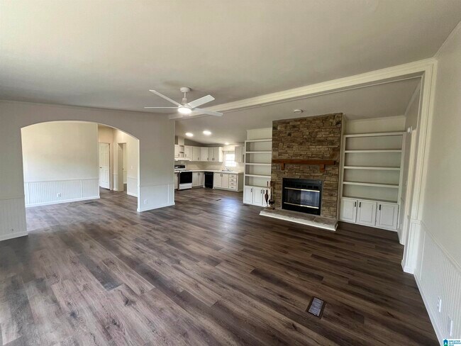 25 Hunter Trl in Pell City, AL - Building Photo - Building Photo