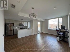 518 Rochester St in Ottawa, ON - Building Photo - Building Photo