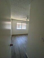 2658 W Fairmont Ave in Fresno, CA - Building Photo