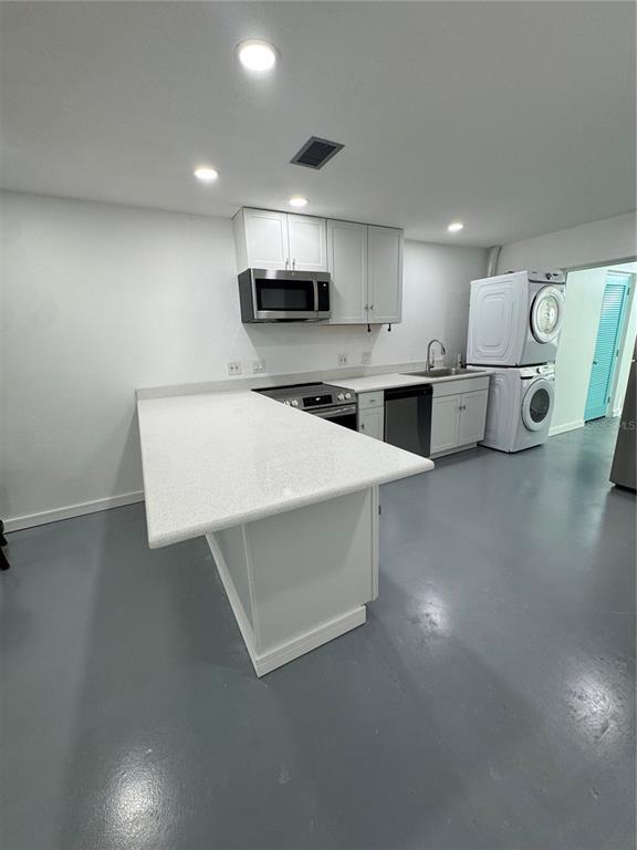 5720 13th Ave N in St. Petersburg, FL - Building Photo - Building Photo