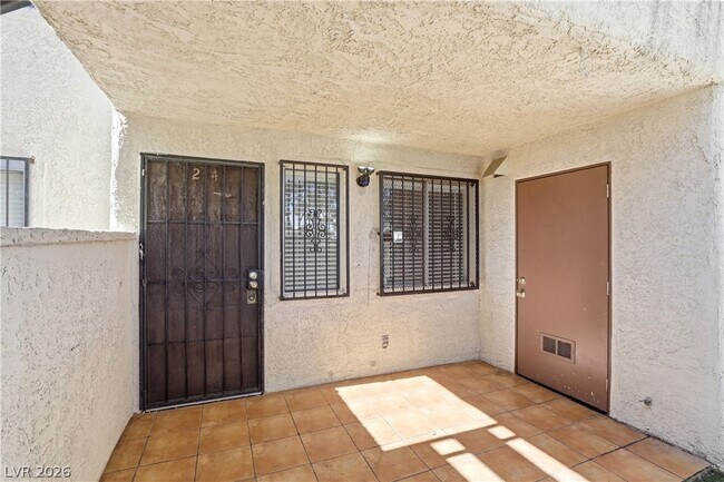 3683 Lucido Dr in Las Vegas, NV - Building Photo - Building Photo