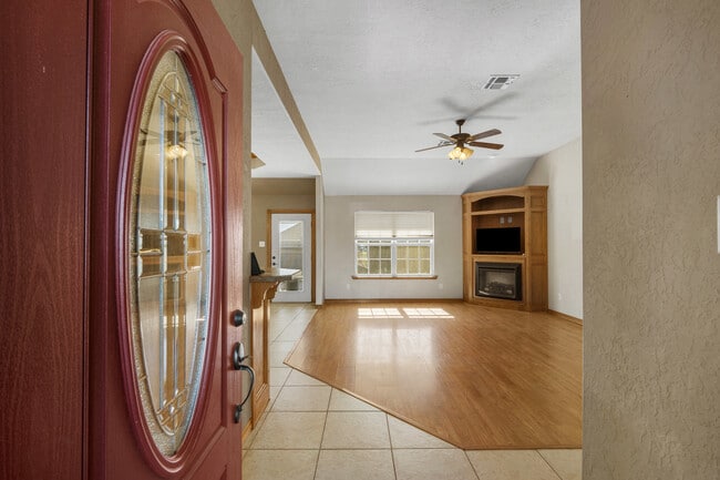 1202 Hershel Dr in Elgin, OK - Building Photo - Building Photo