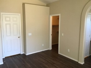 4430 Blue Mist Ct in Las Vegas, NV - Building Photo - Building Photo