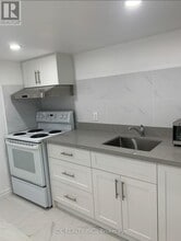 101 Summerdale Dr in Markham, ON - Building Photo - Building Photo