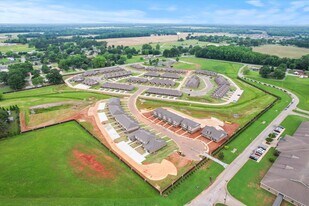 16097 Cohen Dr in Athens, AL - Building Photo