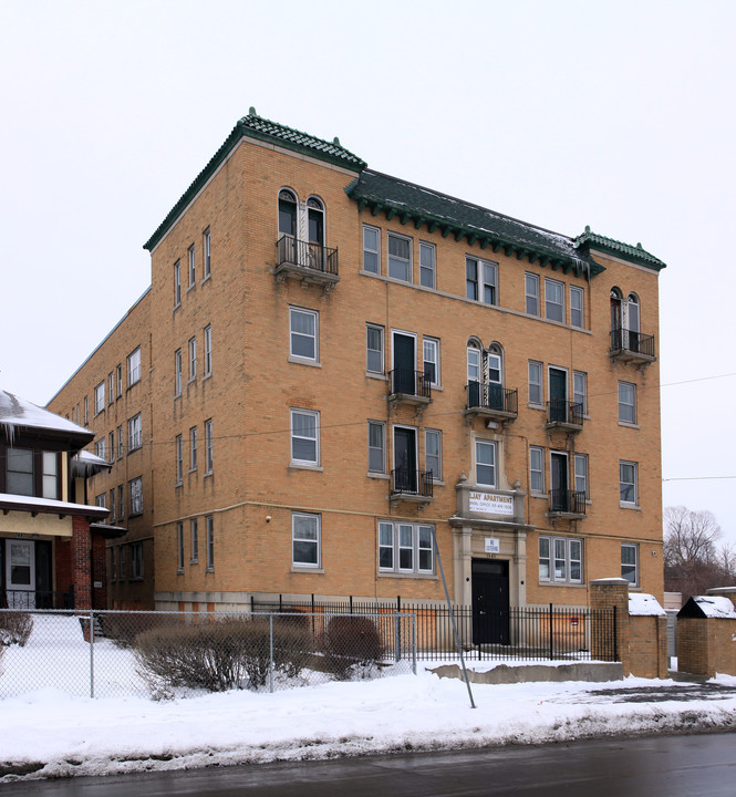 West Park Apartments in Syracuse, NY - Foto de edificio