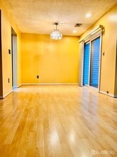 94 Van Liew Ct in East Brunswick, NJ - Building Photo - Building Photo