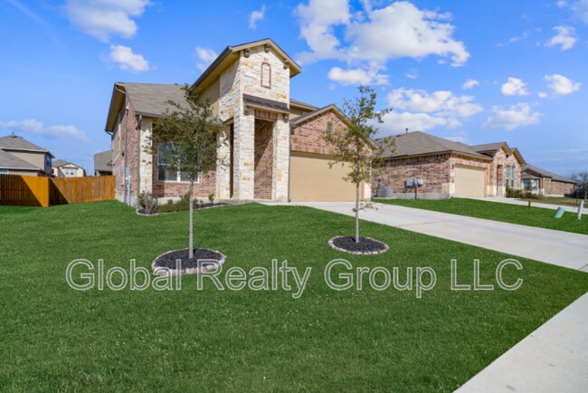 648 Amber Creek in Cibolo, TX - Foto de edificio - Building Photo