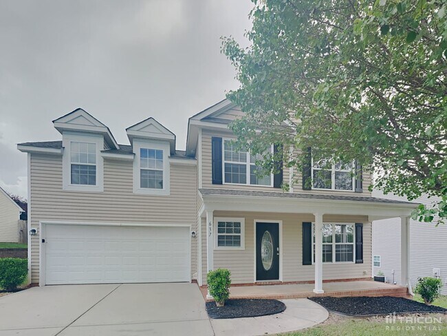 637 Overlook Rd in Lowell, NC - Building Photo - Building Photo