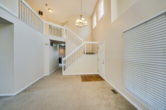 3951 Nicholas Ct in Aurora, IL - Building Photo - Building Photo