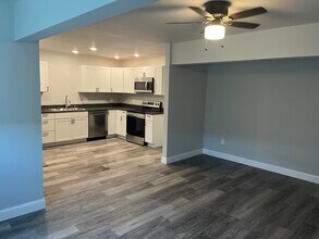 408 Academy St, Unit 1 in Elroy, WI - Building Photo - Building Photo